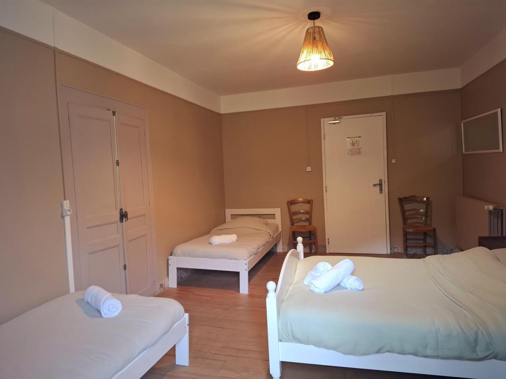Auberge Arthea Laviolle Δωμάτιο φωτογραφία