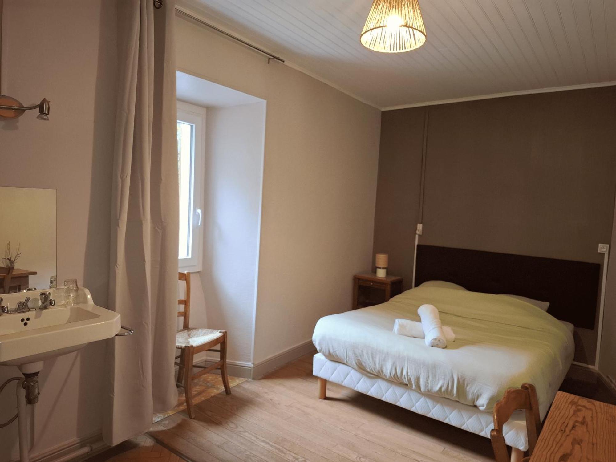 Auberge Arthea Laviolle Δωμάτιο φωτογραφία