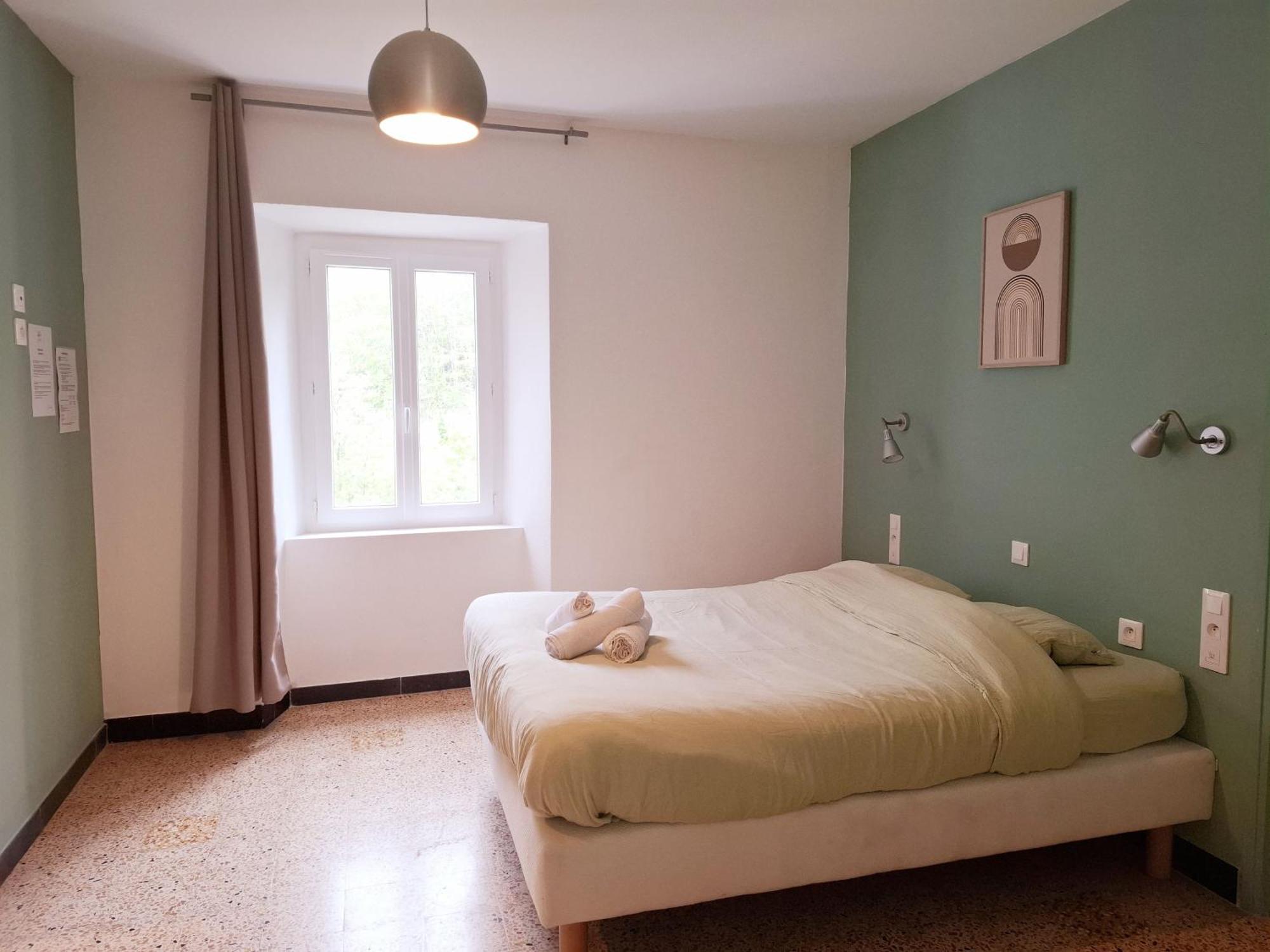 Auberge Arthea Laviolle Δωμάτιο φωτογραφία
